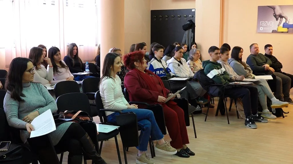 Seminar „Od obrazovanja do ekonomske nezavisnosti – ravnopravne u životu i radu”
